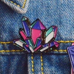 Cute Crystal Pin